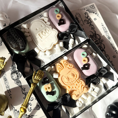 Halloween LabuBOO mini treat Box