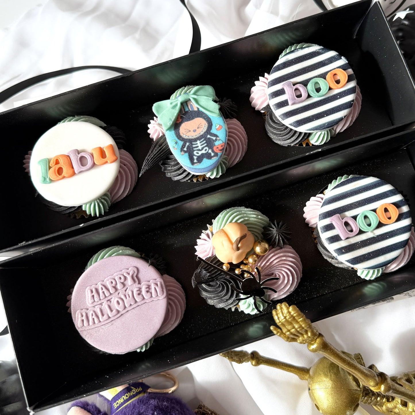 Halloween Spooky Trio Of Cupcakes Box