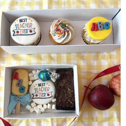Teacher Thank You 26 Personalised Cupcakes