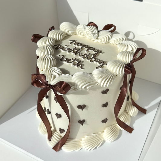 The Amour Cake