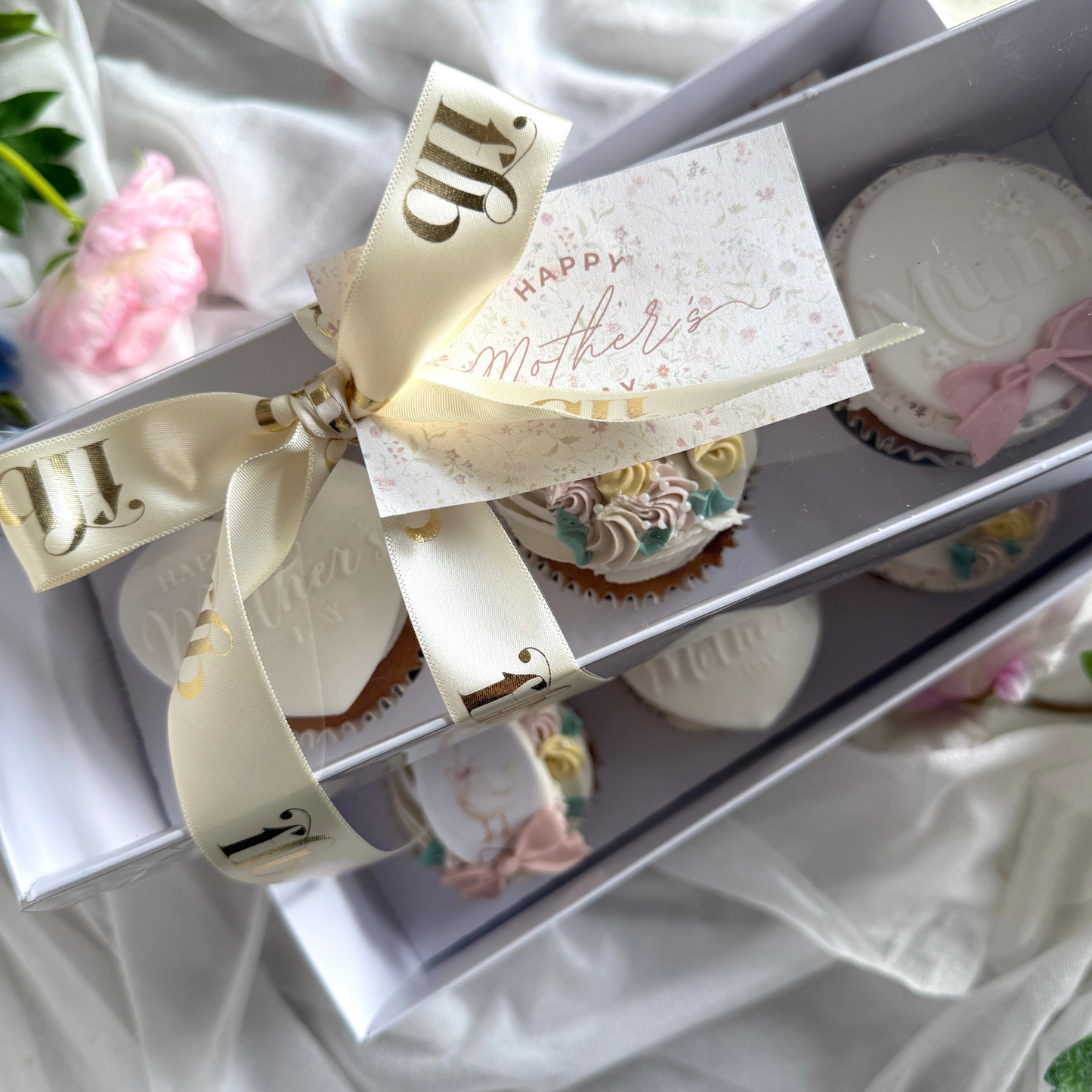 Mothers Day 2026 Polaroid Cupcakes