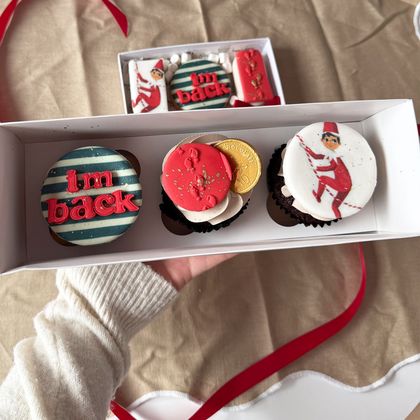 Elf Arrival Box of 3 Cupcakes