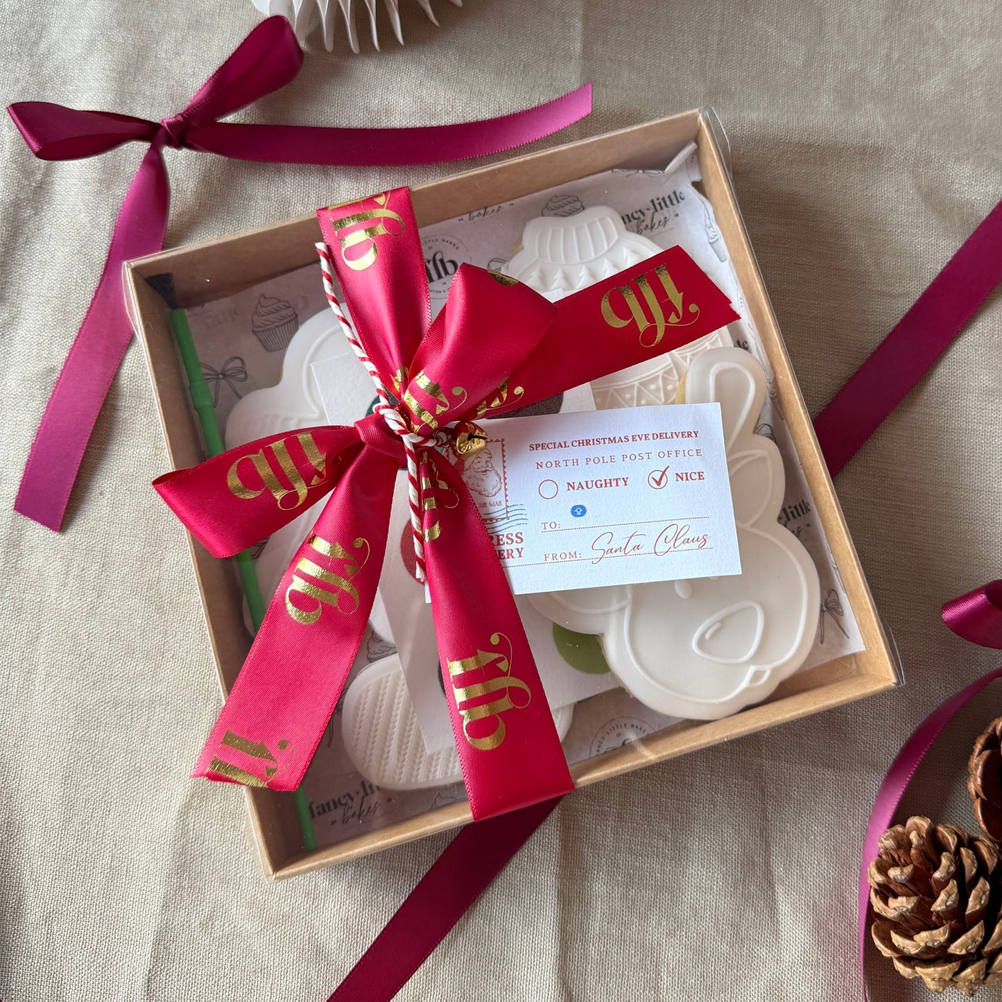 Christmas 25 Christmas Paint Your Own Biscuit Set