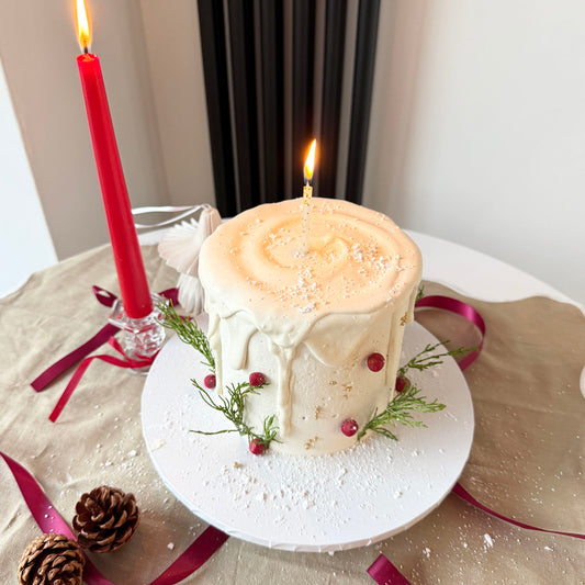 Christmas 25 Candle Cake